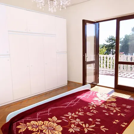 Apartment Apartments By The Sea Privlaka, Zadar - 666 *
